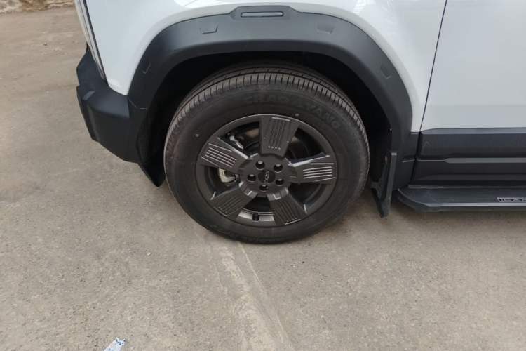 Used iCAR 03 2024 501km Two-Wheel Drive Long-Range Version Left Front Wheel Hub