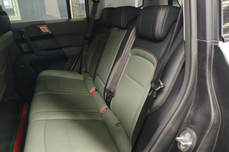 Used iCAR 03 2024 501km Two-Wheel Drive Long-Range Version Left Rear Seat