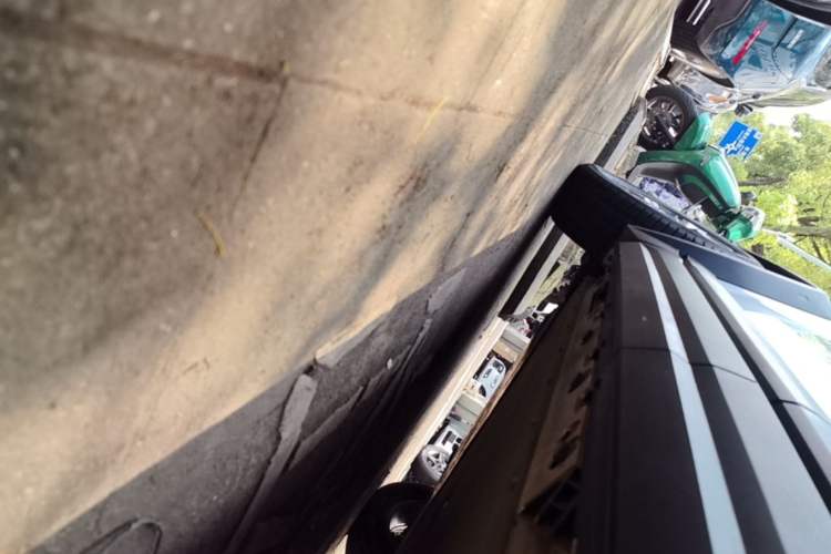 Used iCAR 03 2024 401km Range Two-Wheel Drive Standard Yuechao Version Left Side Sill