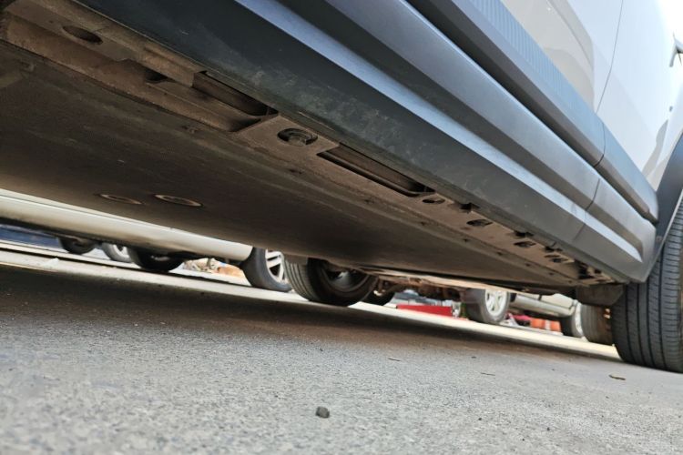 Used iCAR 03 2024 472km Four-Wheel Drive Long-Range Version Left Side Sill