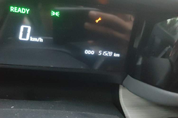 Used iCAR 03 2024 501km Two-Wheel Drive Long-Range Version Odometer Close Up
