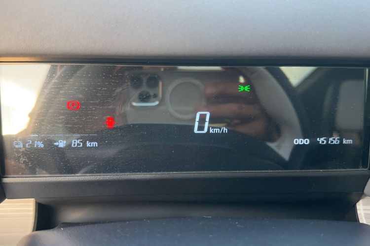 Used iCAR 03 2024 401km Two-Wheel Drive Standard Advanced Version Odometer Close Up
