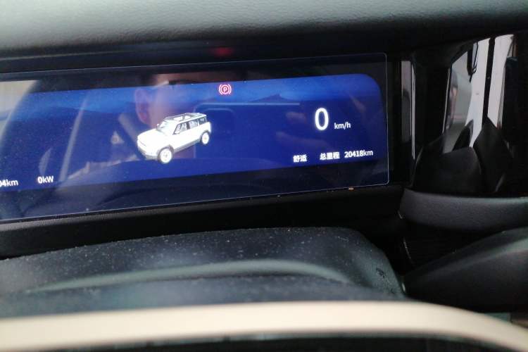 Used iCAR 03 2024 501km Four-wheel Drive Long-range Intelligent Driving Edition Odometer Close Up