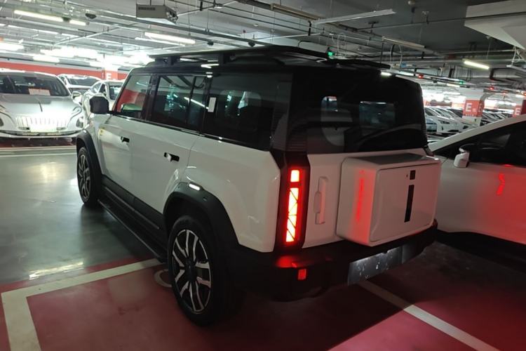 Used iCAR 03 2024 501km Four-wheel Drive Long-range Intelligent Driving Edition Rear Left 45 Deg