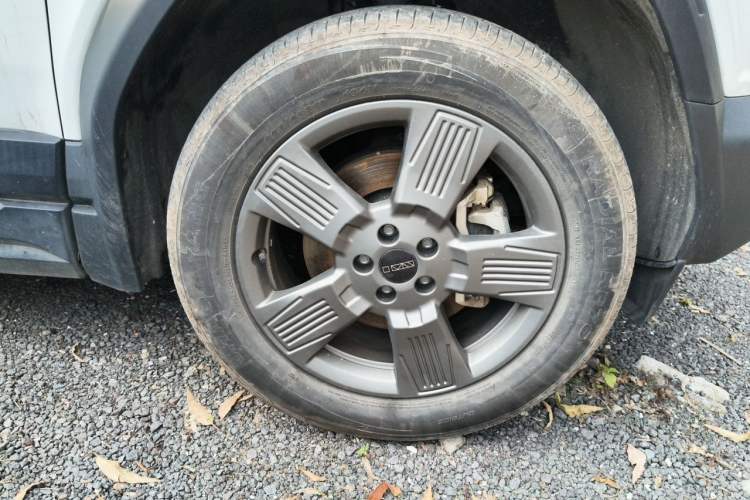 Used iCAR 03 2024 501km Two-Wheel Drive Long-Range Version Right Front Wheel Hub
