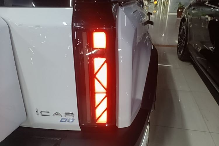 Used iCAR 03 2024 501km Two-Wheel Drive Long-Range Version Right Rear Taillight