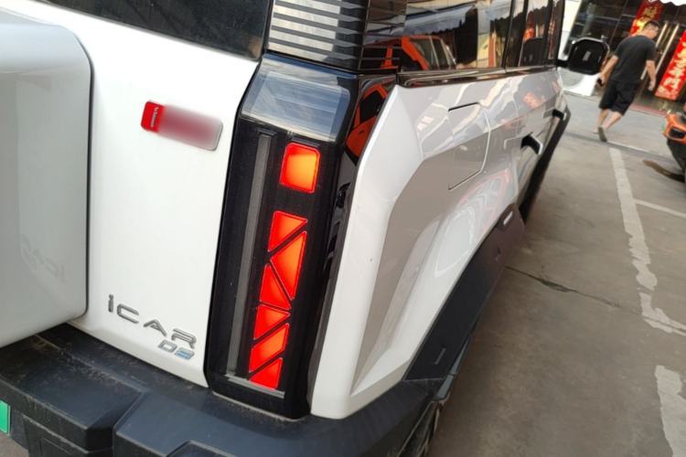 Used iCAR 03 2024 501km Four-wheel Drive Long-Range Advanced Version Right Rear Taillight