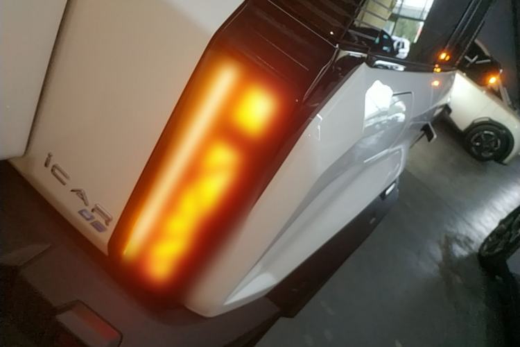 Used iCAR 03 2024 501km Two-Wheel Drive Long-Range Version Right Rear Taillight