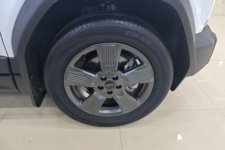 Used iCAR 03 2024 401km Two-Wheel Drive Standard Advanced Version Right Rear Wheel Hub