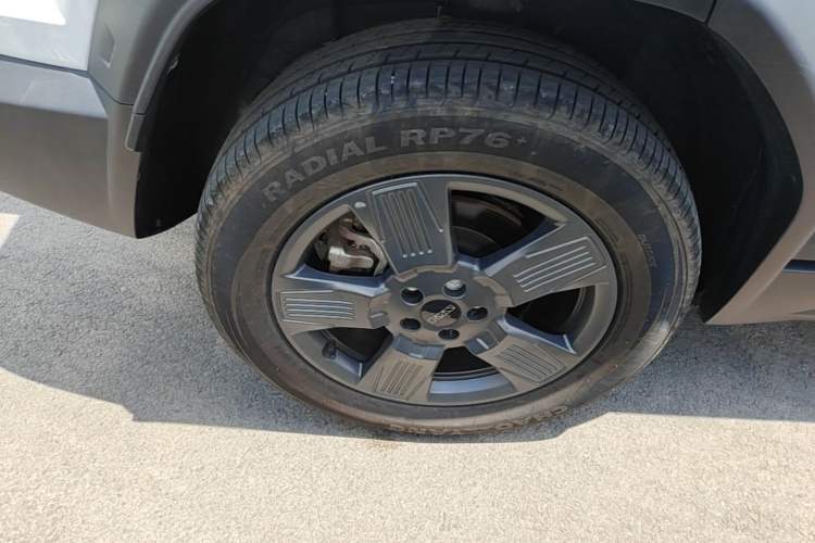Used iCAR 03 2024 501km Two-Wheel Drive Long-Range Version Right Rear Wheel Hub
