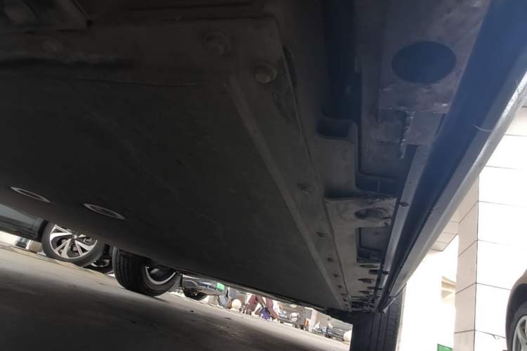 Used iCAR 03 2024 472km Four-Wheel Drive Long-Range Version Right Side Sill