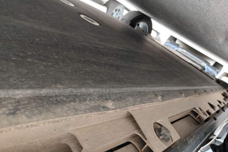 Used iCAR 03 2024 501km Two-Wheel Drive Long-Range Version Right Side Sill