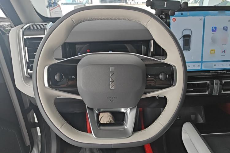 Used iCAR 03 2024 401km Two-Wheel Drive Standard Advanced Version Steering Wheel