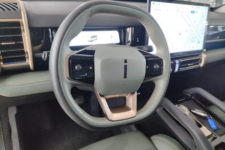 Used iCAR 03 2024 472km Four-Wheel Drive Long-Range Intelligent Advanced Version Steering Wheel
