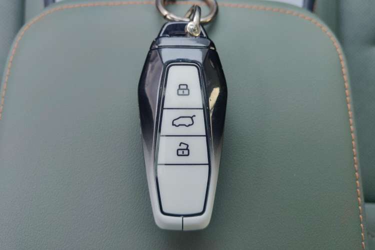 Used iCAR 03 2024 501km Two-Wheel Drive Long-Range Version Vehicle Key