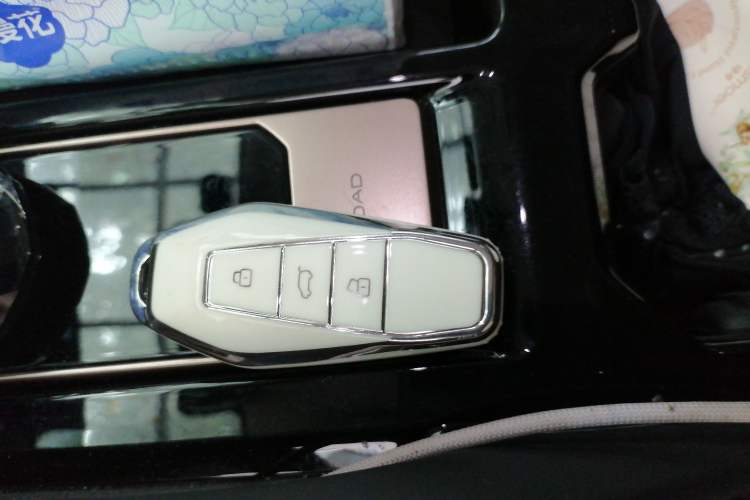 Used iCAR 03 2024 501km Four-wheel Drive Long-range Intelligent Driving Edition Vehicle Key