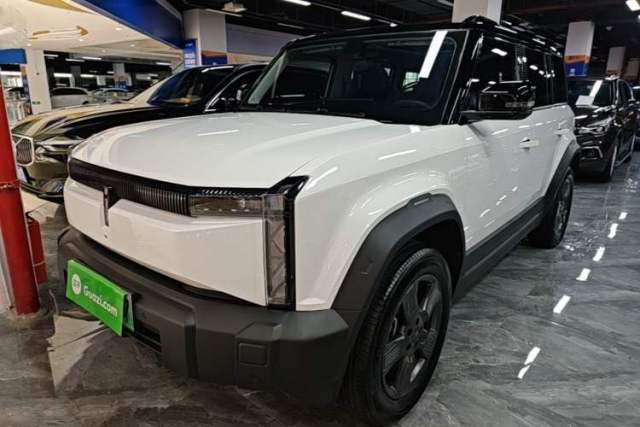 Ojetý iCAR 03 2024 401km Two-Wheel Drive Standard Advanced Version