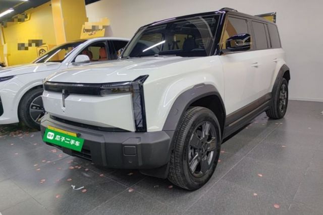 iCAR 03 2024 401km Two-Wheel Drive Standard Advanced Version مستعملة