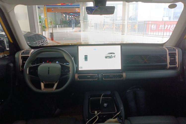 Used iCAR 03 2024 501km Two-Wheel Drive Long-Range Version Center Console