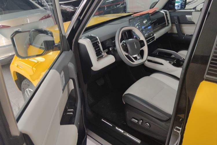 Used iCAR 03 2024 501km Four-wheel Drive Long-range Intelligent Driving Edition Driver Seat