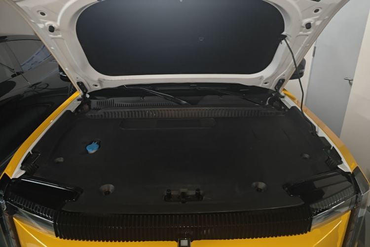 Used iCAR 03 2024 472km Four-Wheel Drive Long-Range Smart Enjoyment Version Engine Bay