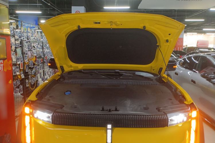 Used iCAR 03 2024 501km Two-Wheel Drive Long-Range Version Engine Bay