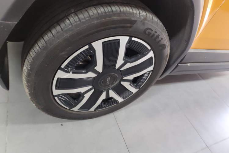Used iCAR 03 2024 472km Four-Wheel Drive Long-Range Intelligent Advanced Version Exterior 7