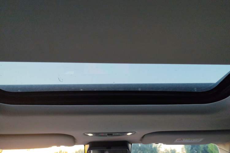 Used iCAR 03 2024 501km Four-wheel Drive Long-range Intelligent Driving Edition Headliner