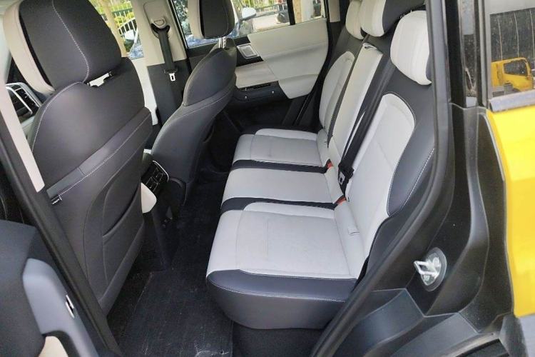 Used iCAR 03 2024 501km Four-wheel Drive Long-range Intelligent Driving Edition Interior 8