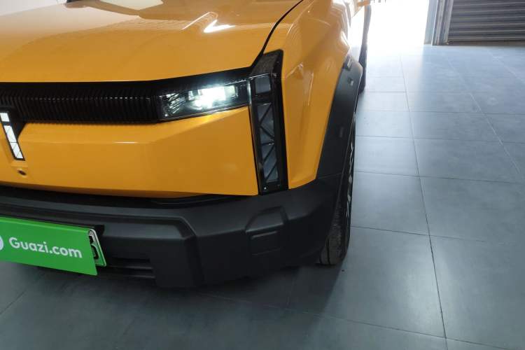 Used iCAR 03 2024 472km Four-Wheel Drive Long-Range Intelligent Advanced Version Left Front Headlight