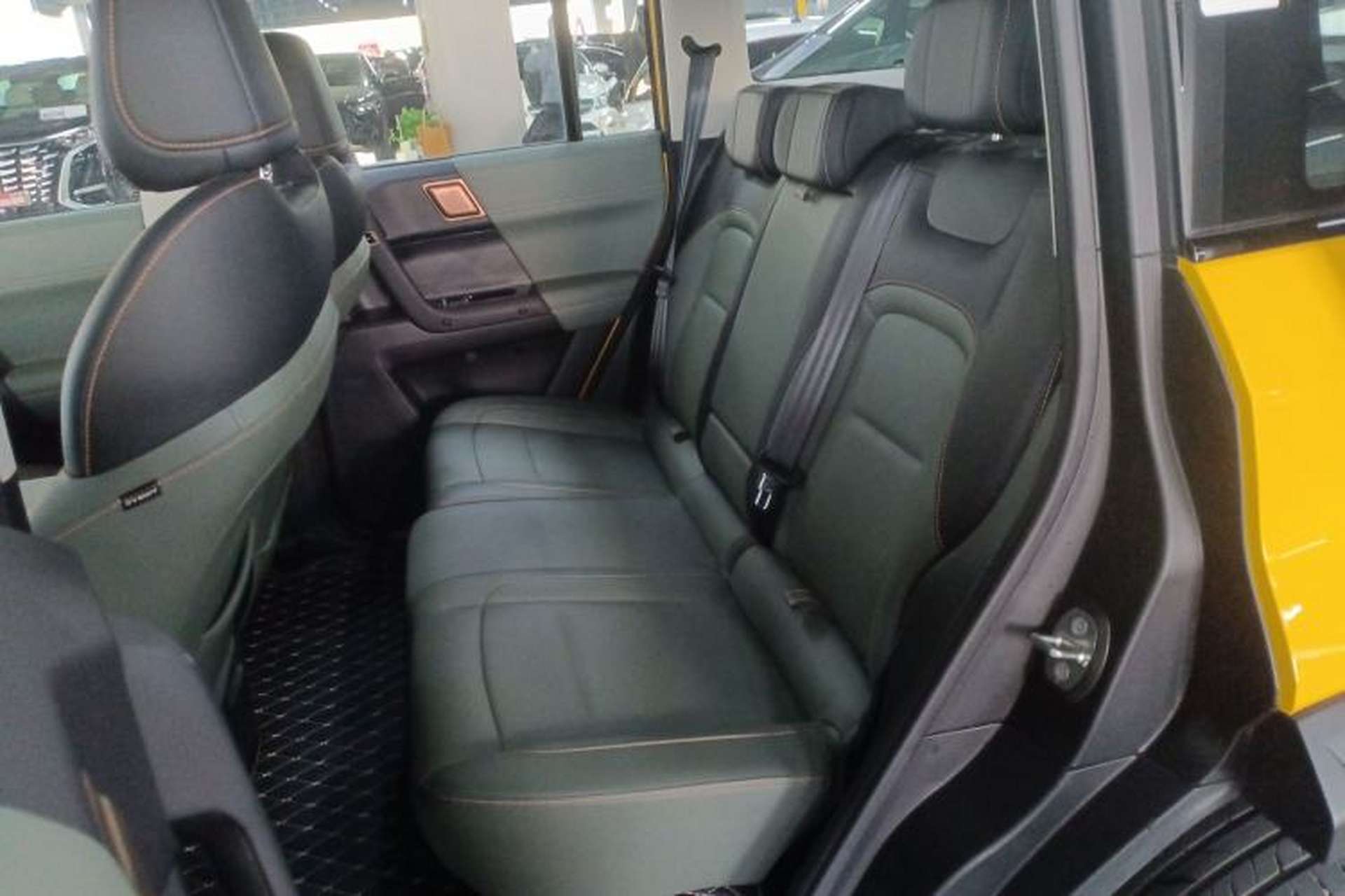 Used iCAR 03 2024 501km Two-Wheel Drive Long-Range Version Left Rear Seat