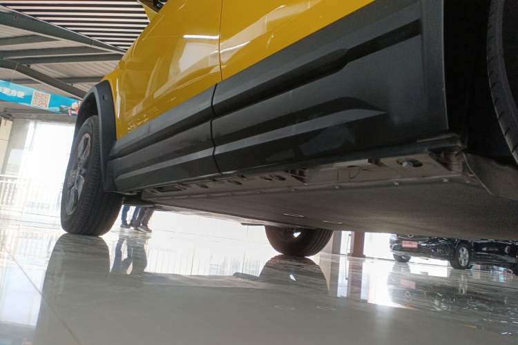 Used iCAR 03 2024 501km Two-Wheel Drive Long-Range Version Left Side Sill