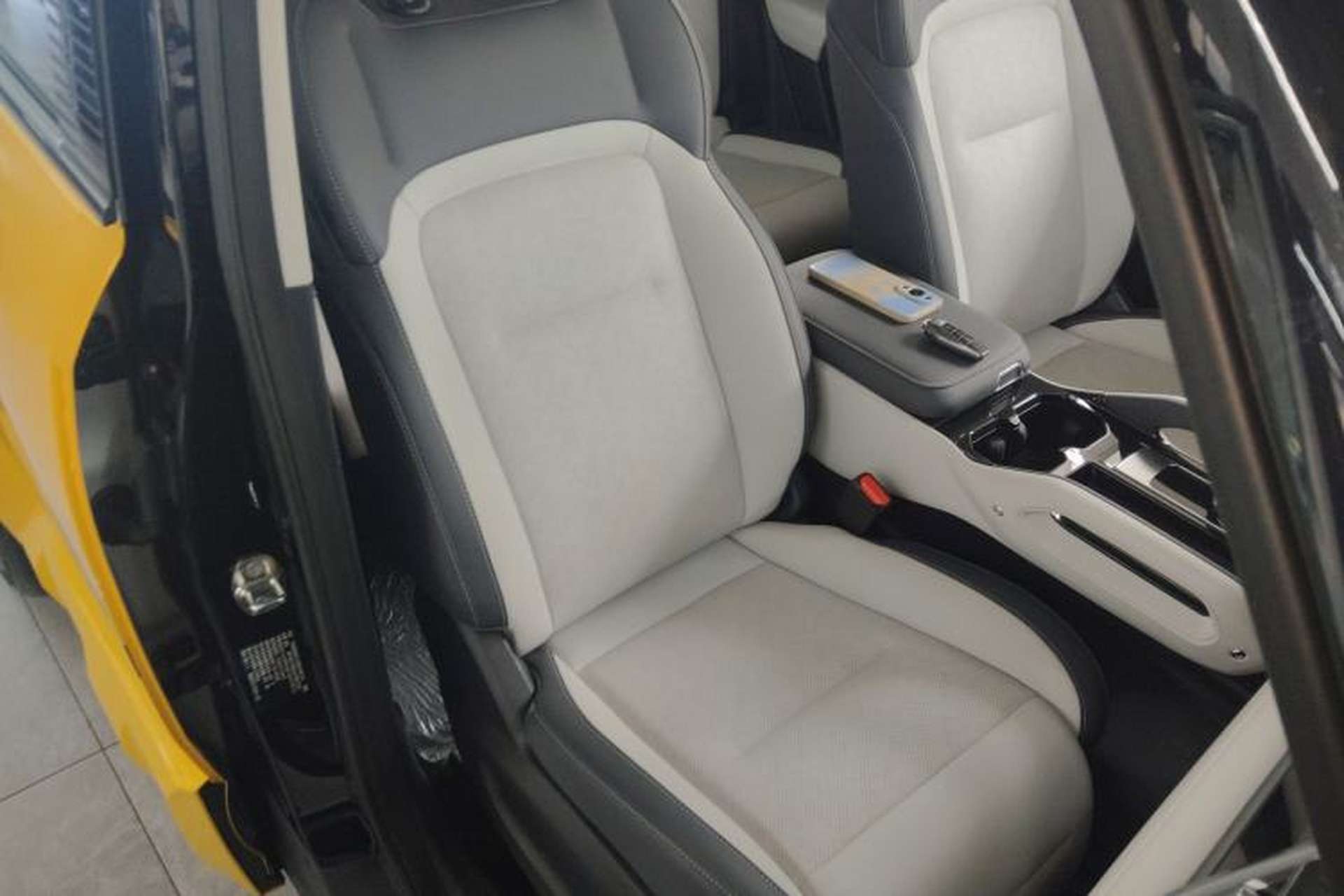 Used iCAR 03 2024 501km Four-wheel Drive Long-range Intelligent Driving Edition Right Front Seat