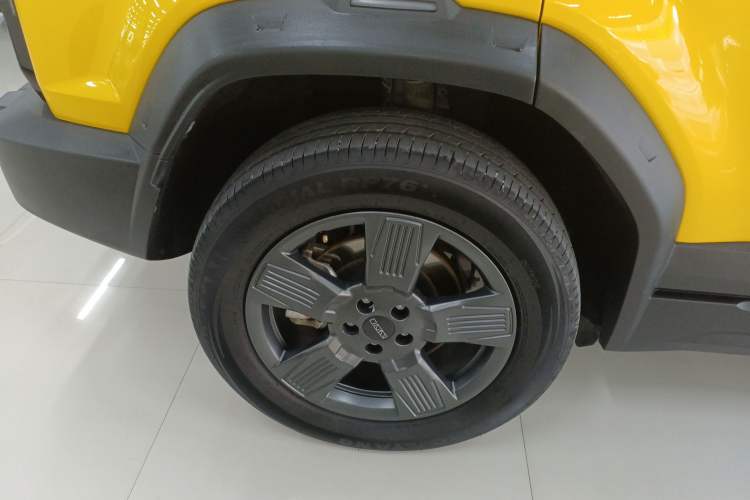Used iCAR 03 2024 501km Two-Wheel Drive Long-Range Version Right Rear Wheel Hub