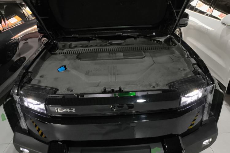 Used iCAR 03T  Engine Bay