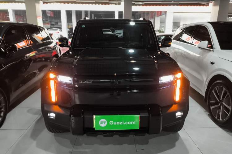 Used iCAR 03T  Exterior 1