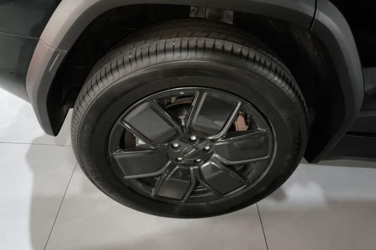 Used iCAR 03T  Exterior 8