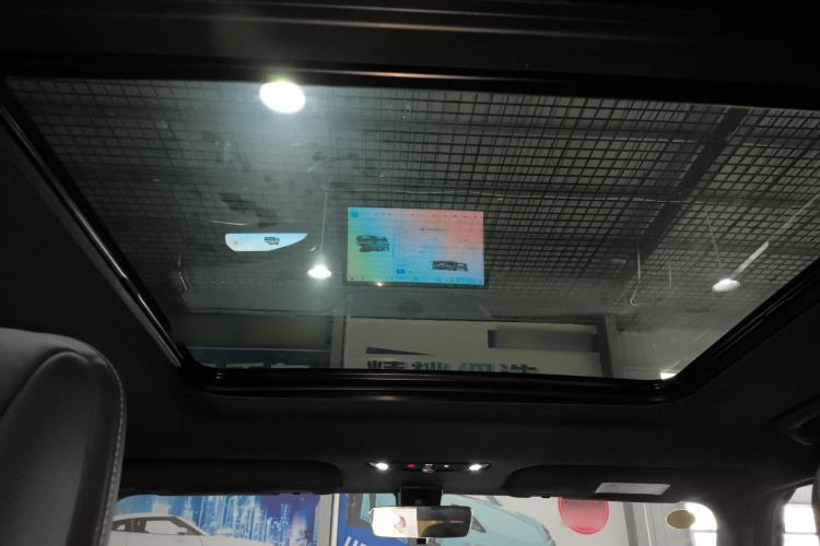 Used iCAR 03T  Headliner