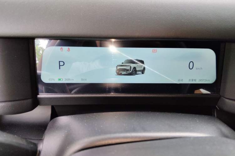 Used iCAR 03T 2024 501km Four-wheel Drive Long-Range Version Instrument Cluster