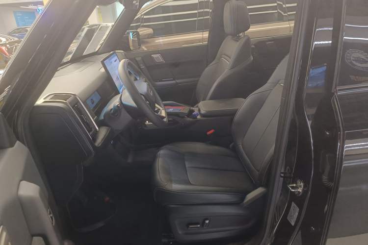 Used iCAR 03T 2024 501km Four-wheel Drive Long-Range Version Left Front Seat