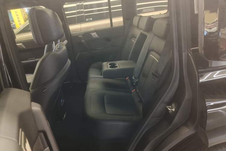 Used iCAR 03T 2024 501km Four-wheel Drive Long-Range Version Left Rear Seat