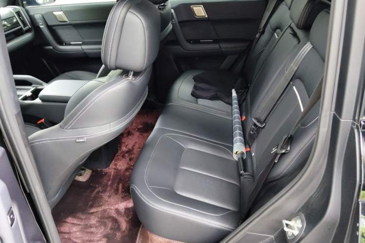 Used iCAR 03T 2024 501km Four-wheel Drive Long-Range Version Left Rear Seat