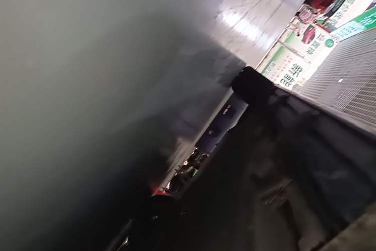 Used iCAR 03T 2024 520km Two-Wheel Drive Long-Range Version Left Side Sill