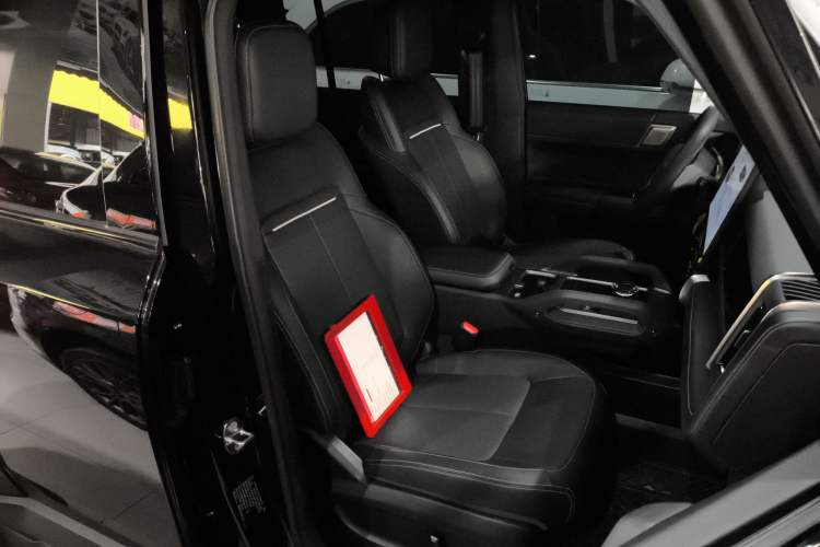 Used iCAR 03T  Right Front Seat
