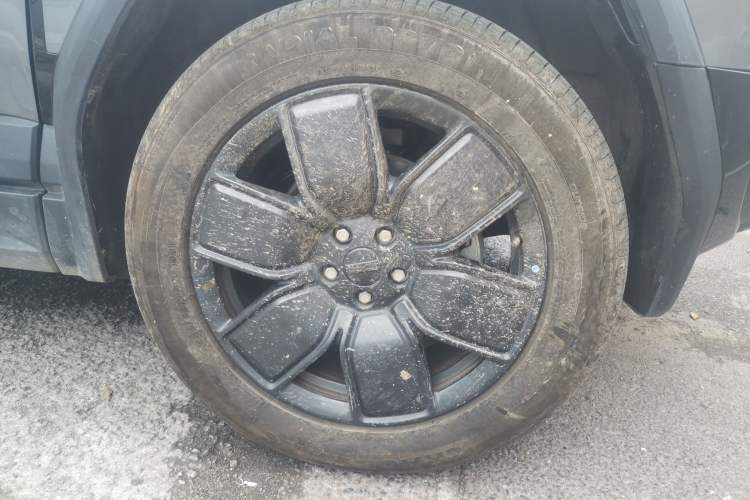 Used iCAR 03T 2024 501km Four-wheel Drive Long-Range Version Right Front Wheel Hub