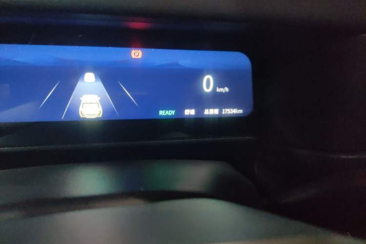 Used iCAR 03T 2024 501km Four-wheel Drive Long-range Enjoyment Version Odometer Close Up