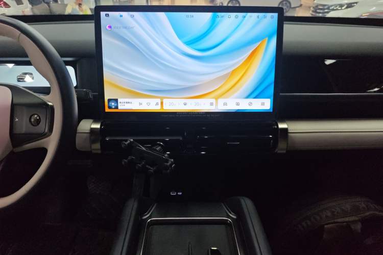 Used iCAR 03T 2024 520km Two-Wheel Drive Long-Range Version Audio And AC Panel