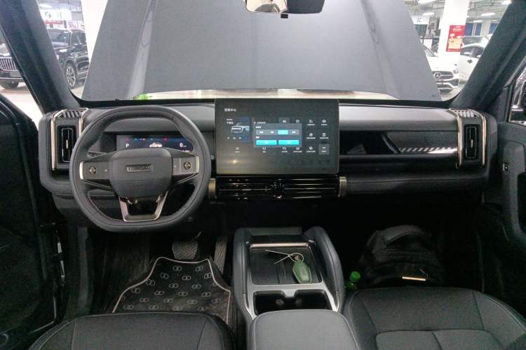 Used iCAR 03T 2024 520km Two-Wheel Drive Long-Range Version Center Console