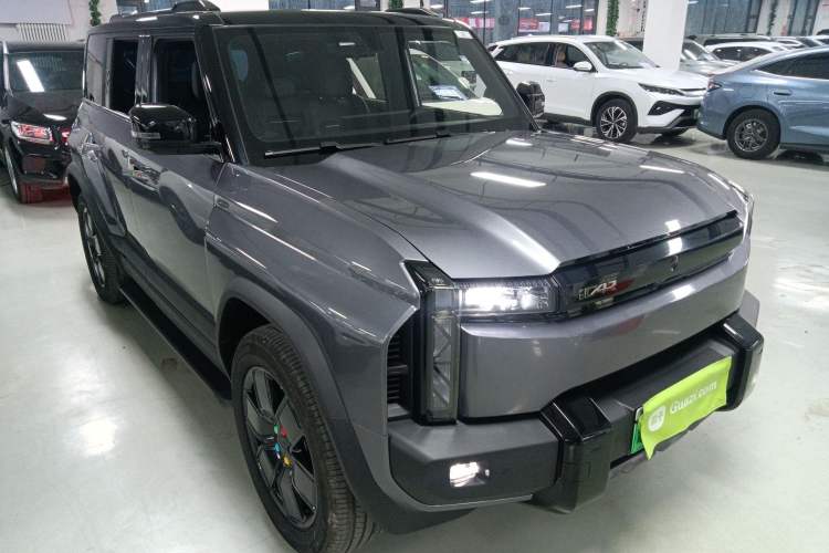 Used iCAR 03T 2024 520km Two-Wheel Drive Long-Range Version Exterior 1