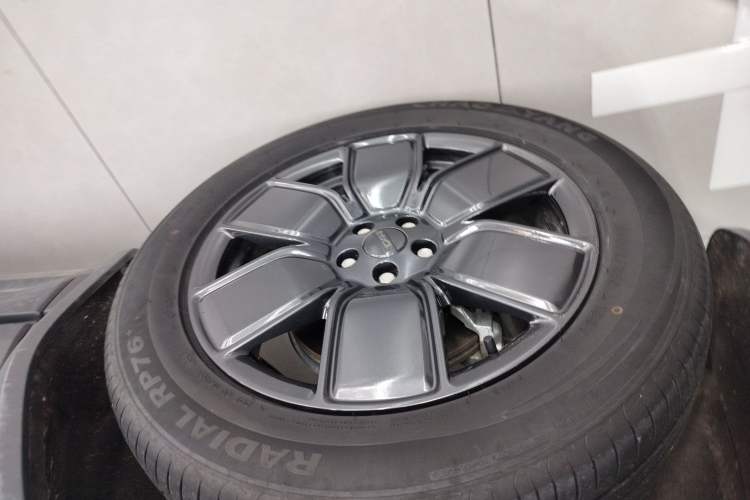 Used iCAR 03T 2024 501km Four-wheel Drive Long-Range Version Exterior 4